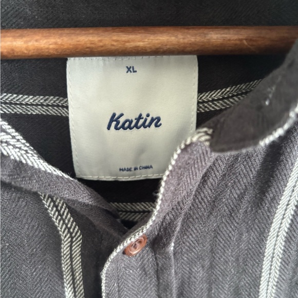 NWT Katin Men's Alan Charcoal Striped Button Down Shirt Linen Cotton Blend - Picture 4 of 8